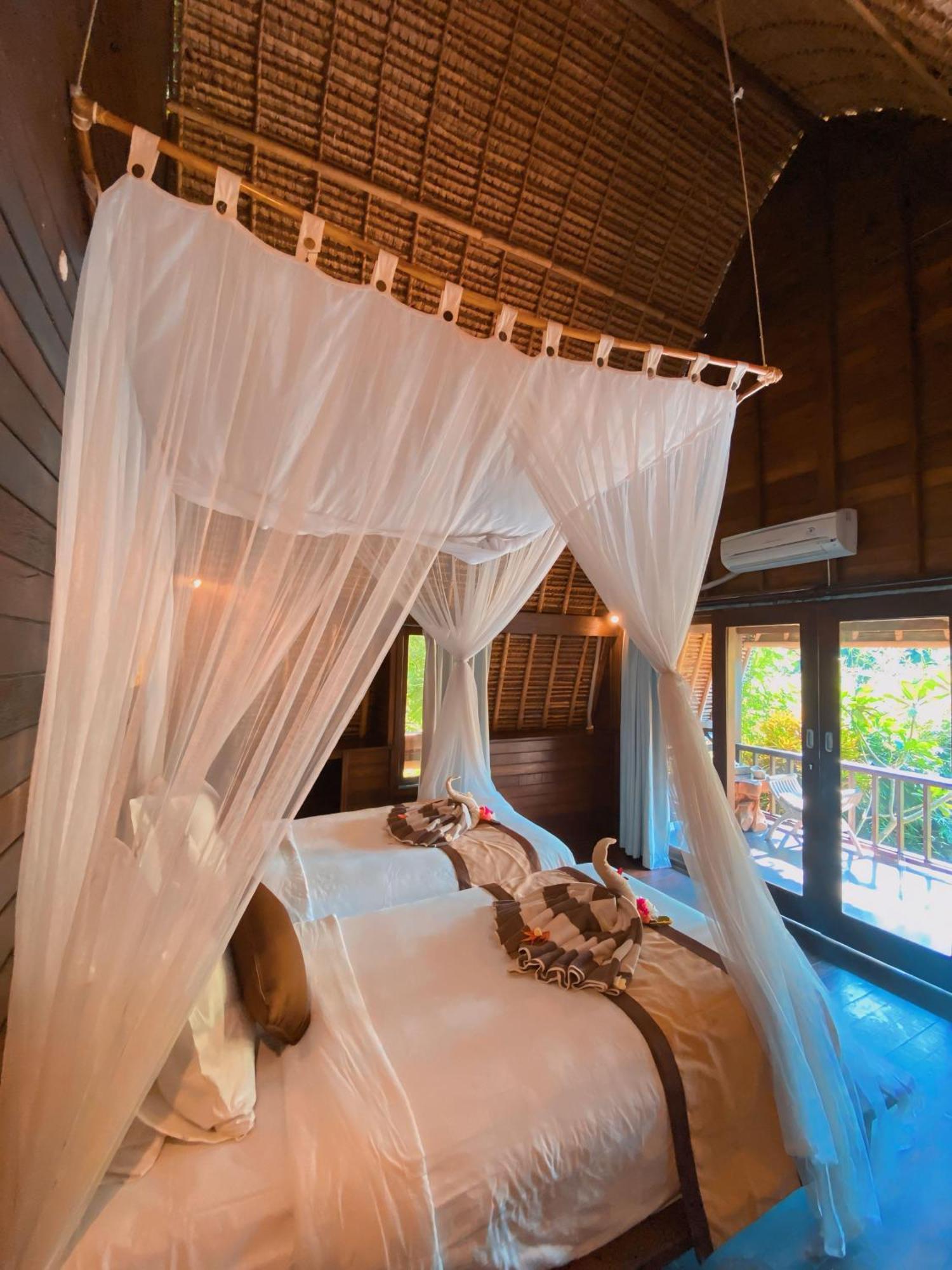 Harta Lembongan Villas Exterior foto