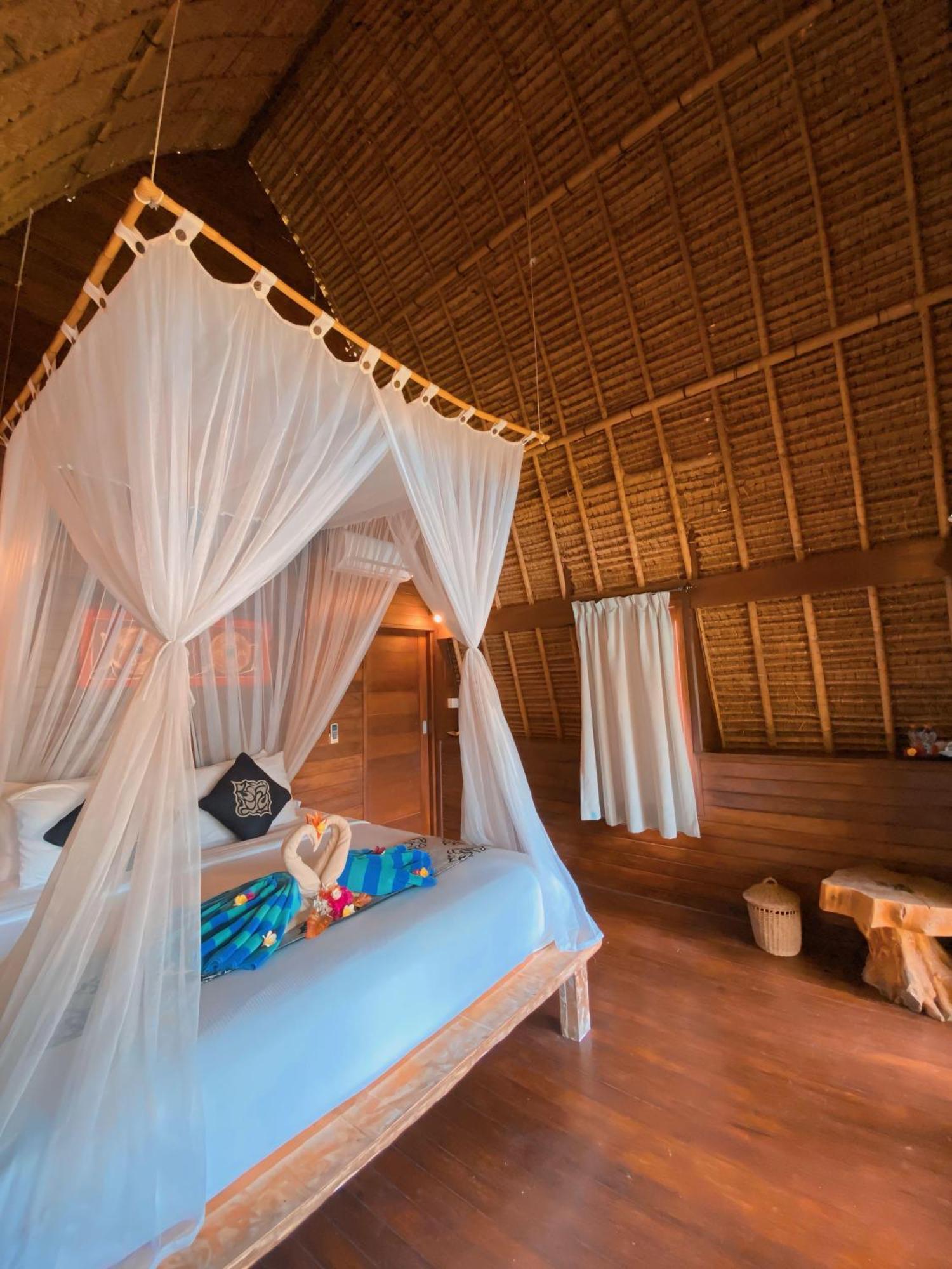 Harta Lembongan Villas Exterior foto